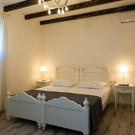 2 Beautiful Sea 17guests Villa