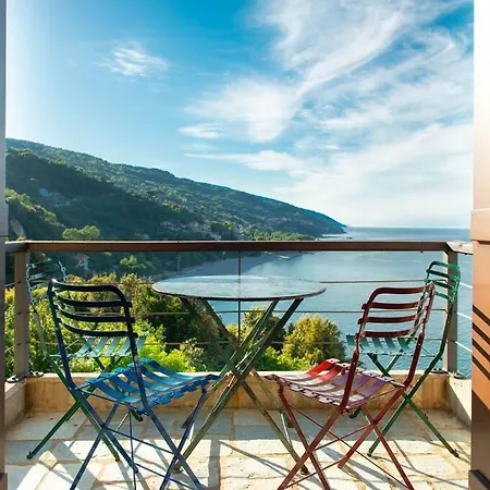 2 Beautiful Sea 17guests